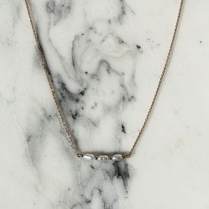 Collier Kia – Plaqué or et perles d&rsquo;eau douce